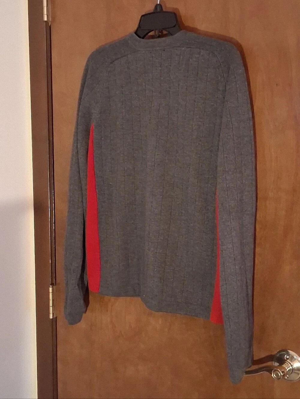 Abercrombie & Fitch Muscle Sweater Mens L Gray Red Ribbed V Neck A+92